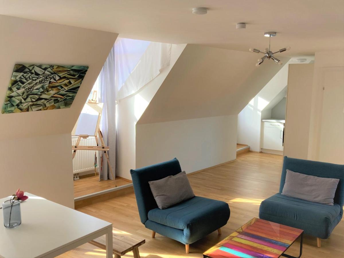 Carillon By Bestchoice - Old City - Self Check-In With Parking Option 그라츠 외부 사진