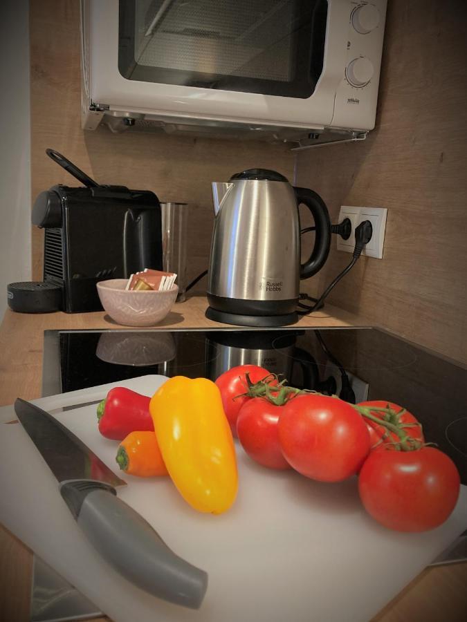 Carillon By Bestchoice - Old City - Self Check-In With Parking Option 그라츠 외부 사진