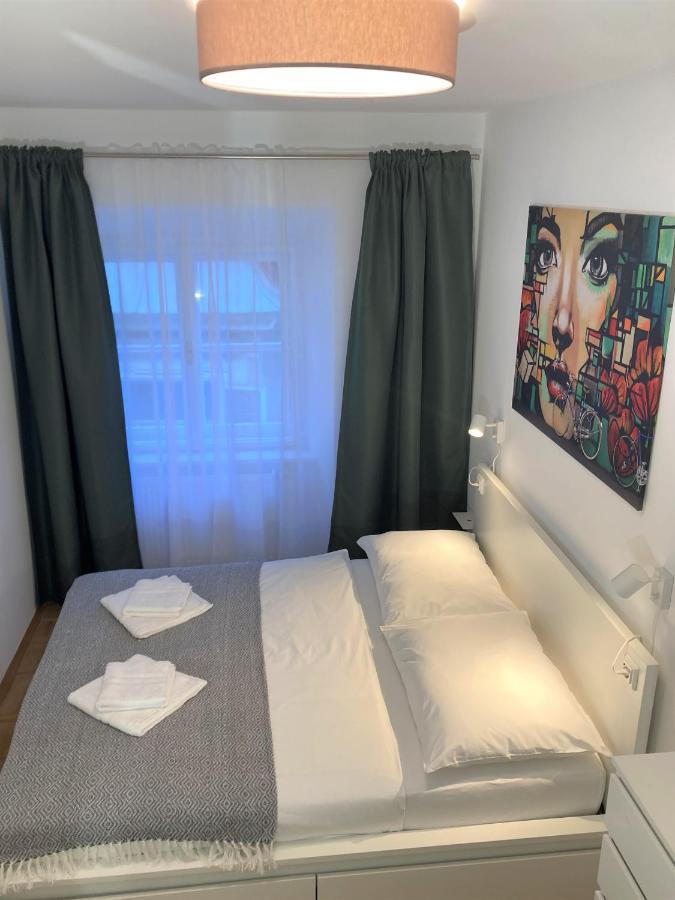 Carillon By Bestchoice - Old City - Self Check-In With Parking Option 그라츠 외부 사진